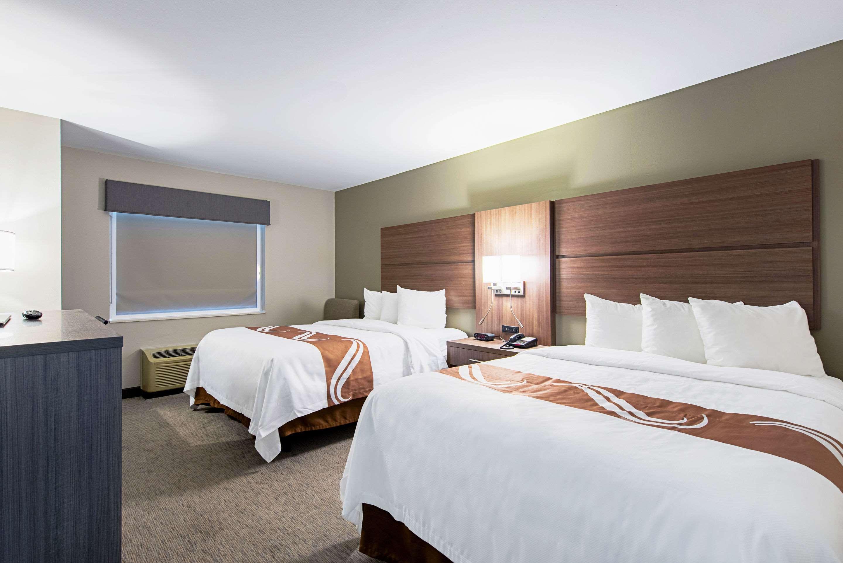 Quality Inn Mishawaka Near Notre Dame Buitenkant foto